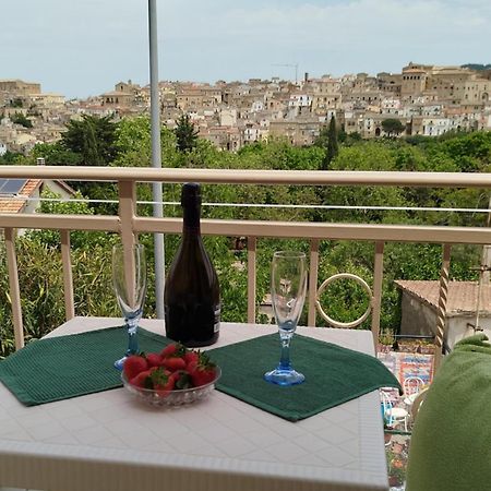 Comfort, Parcheggio E Balcone Su Tricarico In Basilicata, Io Sono Qui 外观 照片