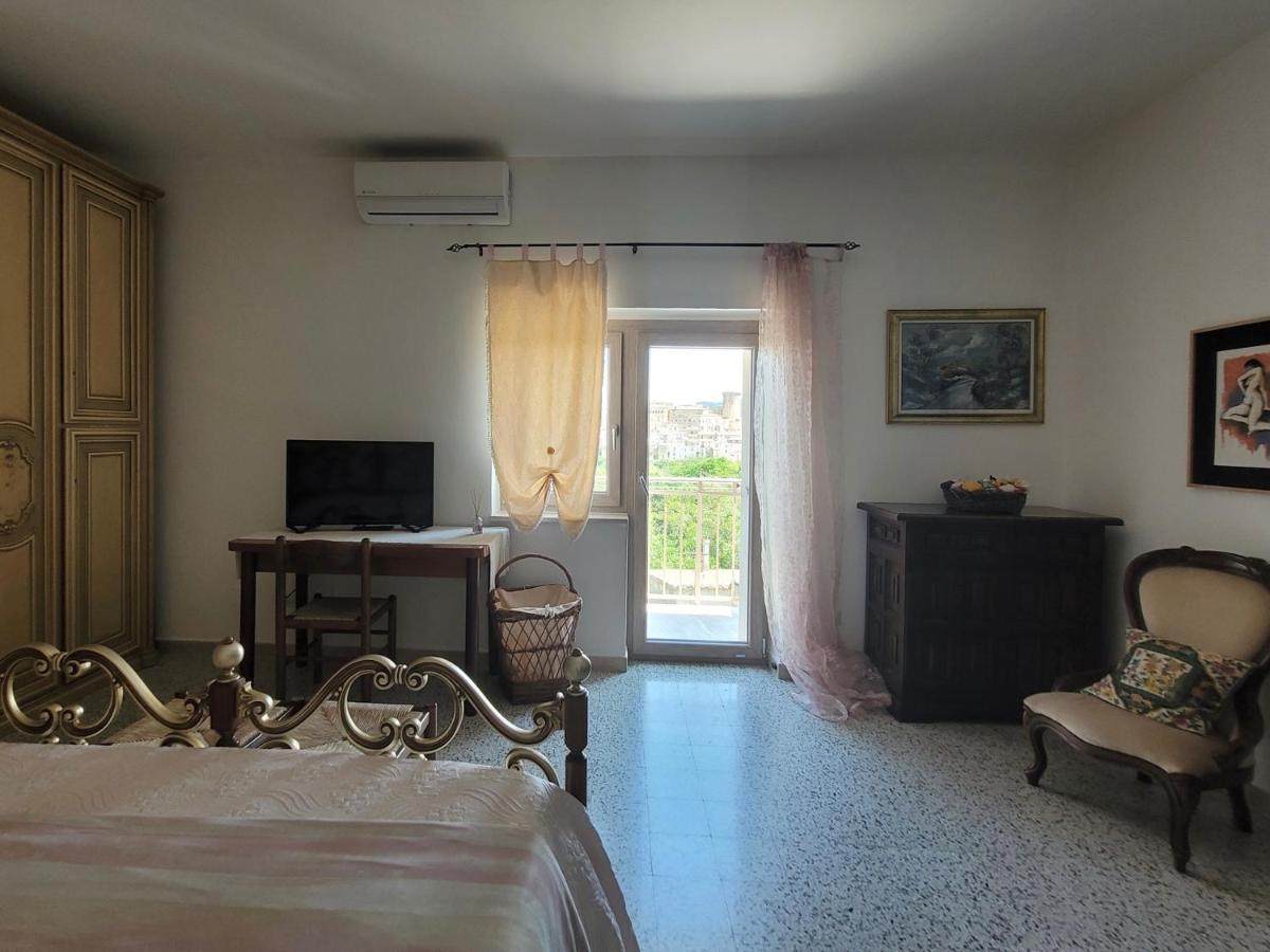 Comfort, Parcheggio E Balcone Su Tricarico In Basilicata, Io Sono Qui 外观 照片